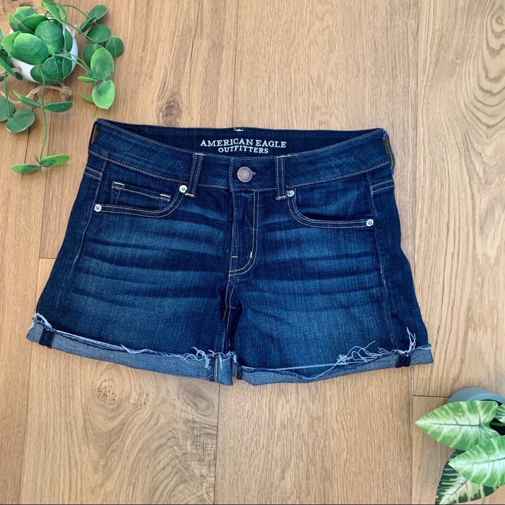 American Eagle Super Stretch Dark Wash Jean Short